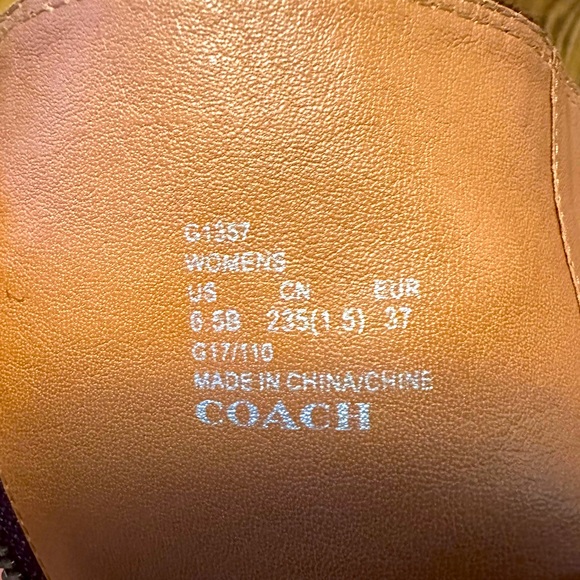 Like new/gently used Coach heels - Picture 3 of 3